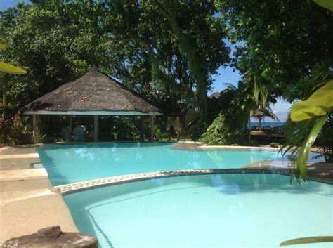 Camiguin Cheap Beach Hotels .